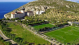 Kuşadası'ndaki 5 yıldızlı otele tatil için giden aile kabusu yaşadı!