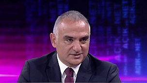 Bakan Ersoy'dan 2021 turist sayısı ve turizm geliri açıklaması