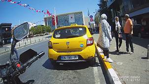Ne denetim, ne ceza fayda etmiyor! Taksiciler turistlere bildiğini okumaya devam ediyor