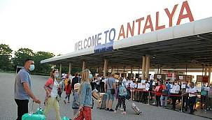 Antalya'ya gelen turist sayısı belli oldu!
