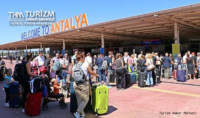 Antalya turizmi rekora doymuyor! İşte ülke ülke gelen turist sayısı
