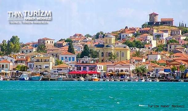 Turizmcilerin gözü Ayvalık'taki eski evlerde!