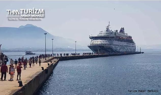 13 yıl aradan sonra ilk kruvaziyer gemisi kente geldi!