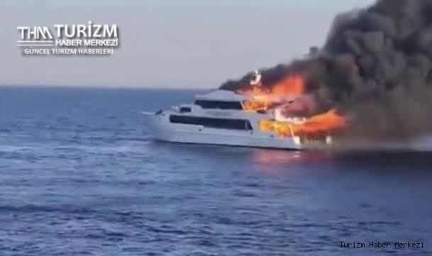 Turist dolu tekne alev alev yandı!