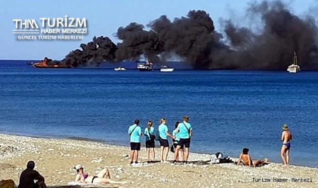 Turist dolu tur teknesi alev alev yandı!