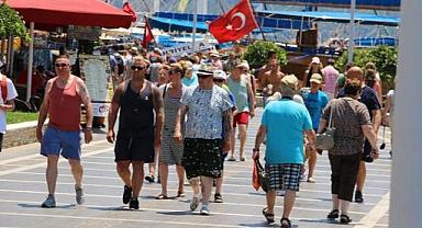 Türkiye'nin 5 aylık turizm karnesi belli oldu! İşte en çok turist gönderen ülkeler