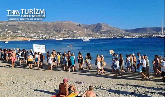 Sahil işgallerine karşı başlatılan Havlu Hareketi Türkiye'ye de sıçradı!