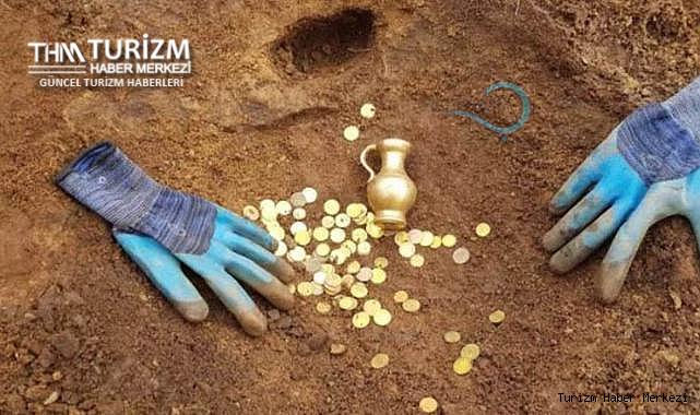 Rus turist define ararken suçüstü yakalandı!