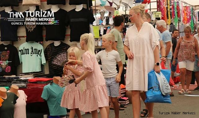 Turist çok ama nitelikli ve para harcayanı yok!