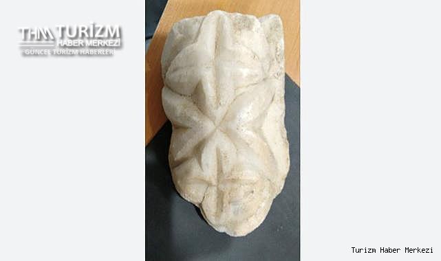 Turist olarak geldikleri Antalya'da tarihi eser kaçakçılığı yaptılar!