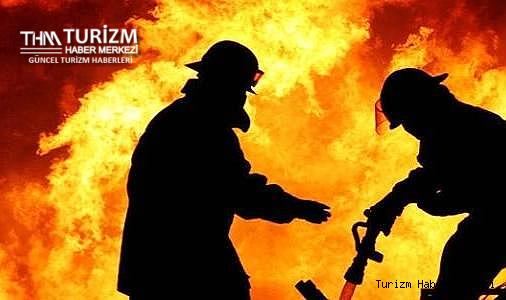 Açılış hazırlığı yapılan Ayvalık'taki 5 yıldızlı otel alev alev yandı!