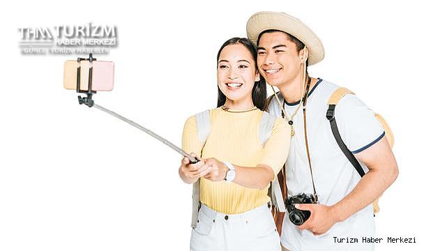 Turistik şehirler sadece selfie çekip evine dönen turistlere savaş açtı!