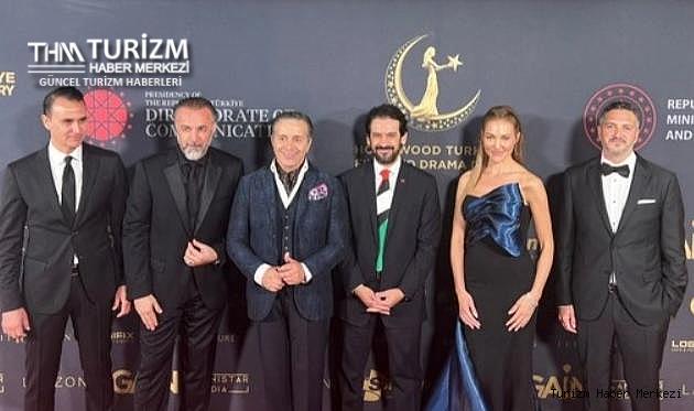 Bakan Yardımcısı Batuhan Mumcu'dan İsrail'e ABD'de Filistin bayraklı kravatla tepki!