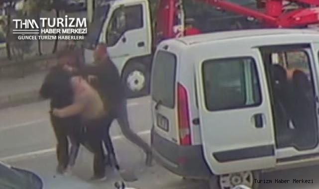 Otel sahibi ve oğlunu öldüresiye dövdüler!