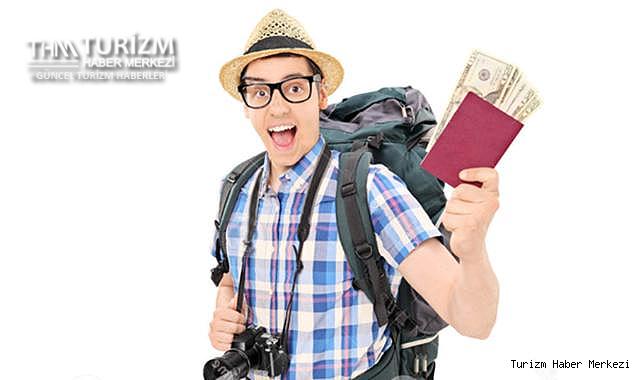 Türkiye'ye gelen turistler seyahat başına ortalama ne kadar harcadı, kaç gece konakladı?