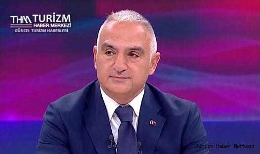 Konutların turizm amaçlı kiralanması düzenlemesi ertelendi mi? Bakan Ersoy'dan önemli açıklama