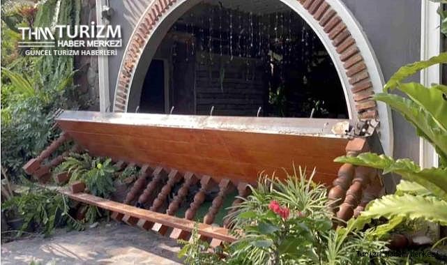 Otel odasının balkonu 13 kadın fotoğraf çektirirken çöktü!
