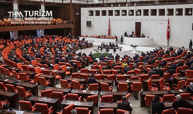 Seyahat acentaları ve turist rehberleri ile ilgili düzenleme komisyondan geçti! İşte tüm ayrıntılar