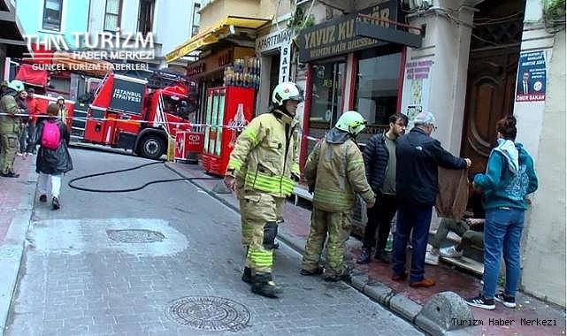 Beyoğlu'nda otel yangını! Yaralılar var