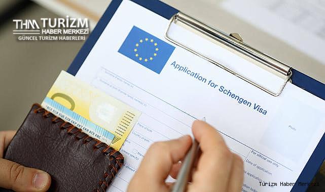 Avrupa ülkelerine seyahat edeceklere kötü haber! Schengen vizesi zamlandı