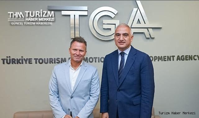 Bakan Ersoy'dan Almanya turizm pazarı ile ilgili önemli görüşme!