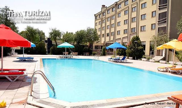 Üniversiteye ait 100 odalı otel kiraya verilecek!