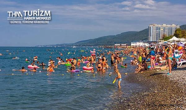 Rus turistlerin tuvalet ücreti isyanı! Denizi kullanıyoruz