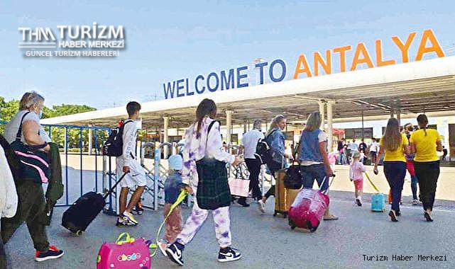 Antalya'ya gelen turist sayısında yeni rekor!