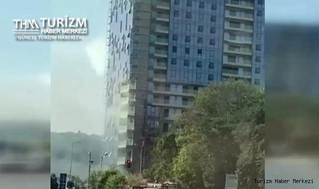 İstanbul'daki otel inşaatında yangın! İşçiler iskeleden atladı