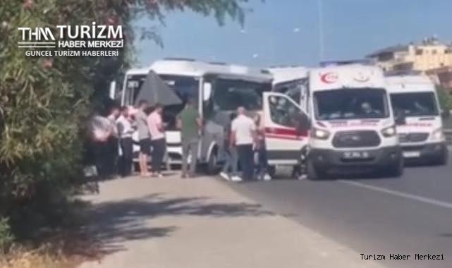 Antalya'da facia! Tur midibüsleri çarpıştı