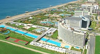 Crystal Centro Hotel'de kaçak oda skandalı!