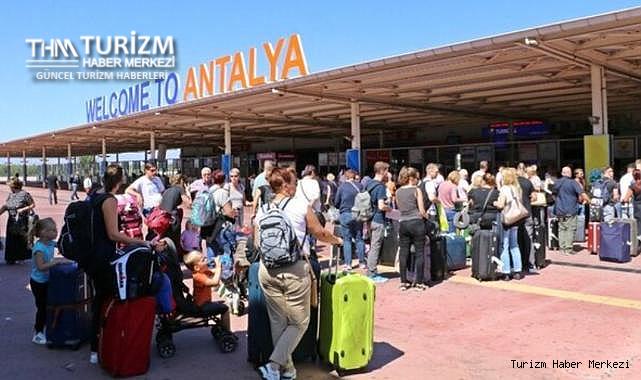 Antalya'nın 2025 turist sayısı hedefi belli oldu!