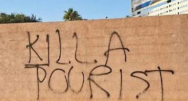 Aşırı turizm karşıtlığı turist öldürme noktasına geldi!
