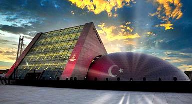 Sanatın kalbi Nisan ayında da CSO Ada Ankara'da atacak!