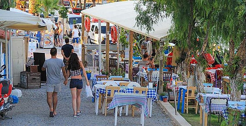 Alaçatı Turizm Derneği'nden manifesto! ''Buraya adım atan uyacak''