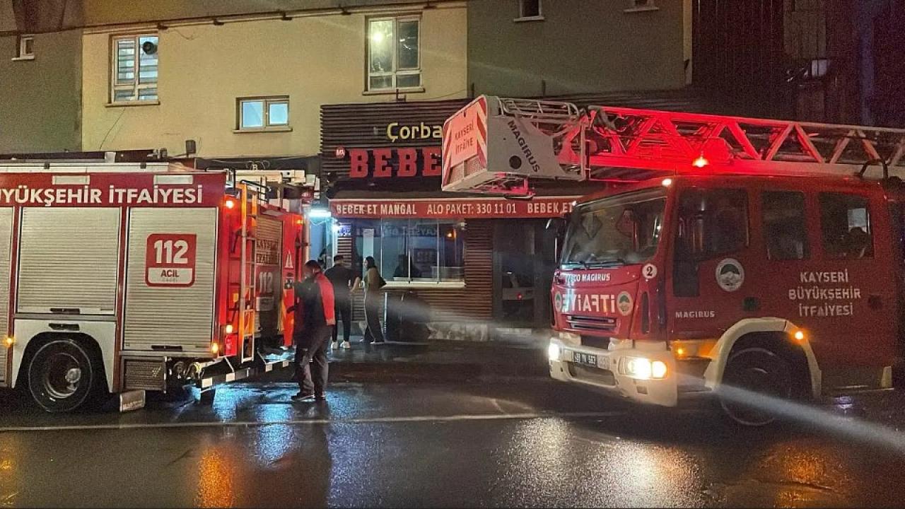 Kayseri'deki 6 katlı otel yangına teslim oldu!